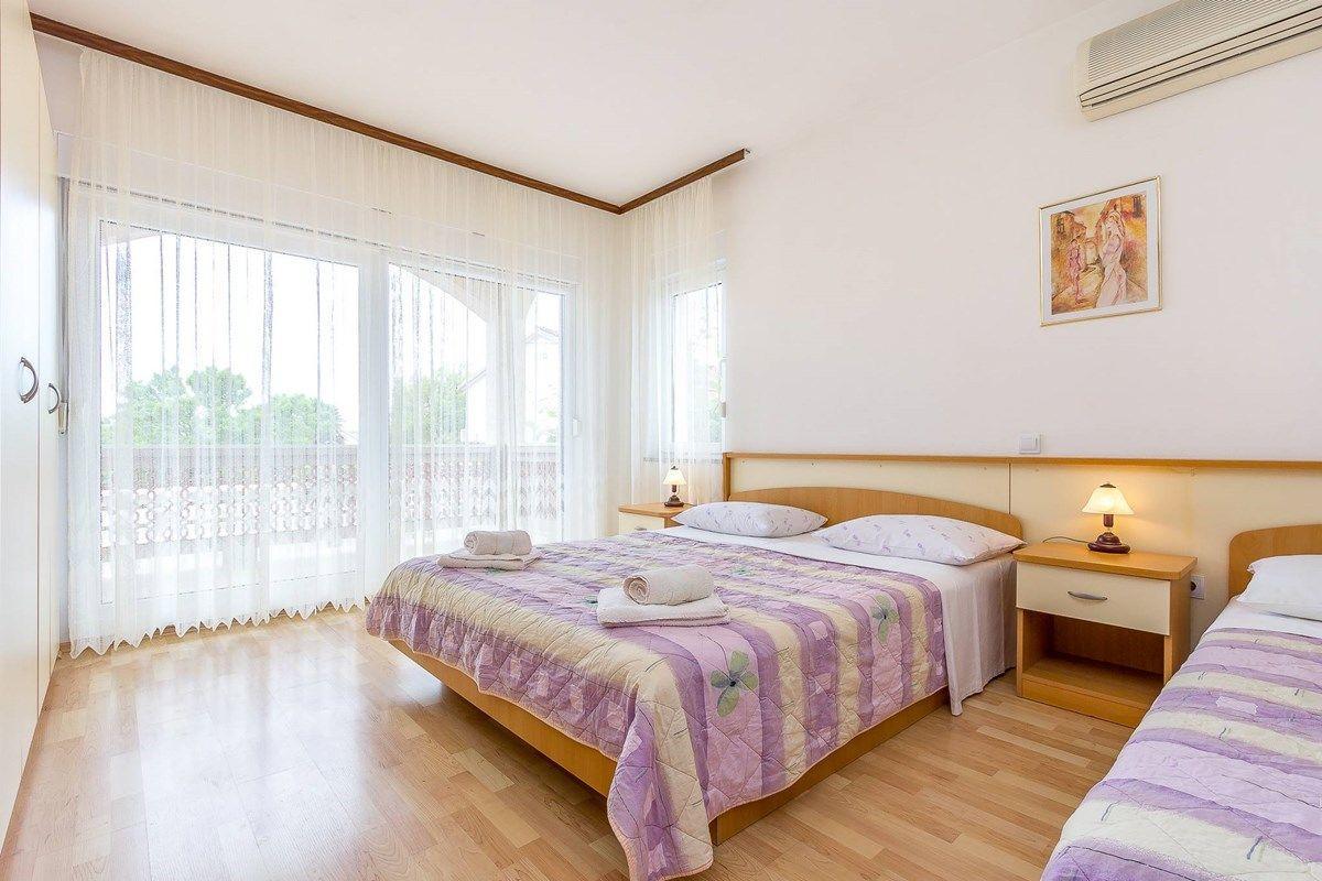Apartments Nevija Medulin Exterior photo